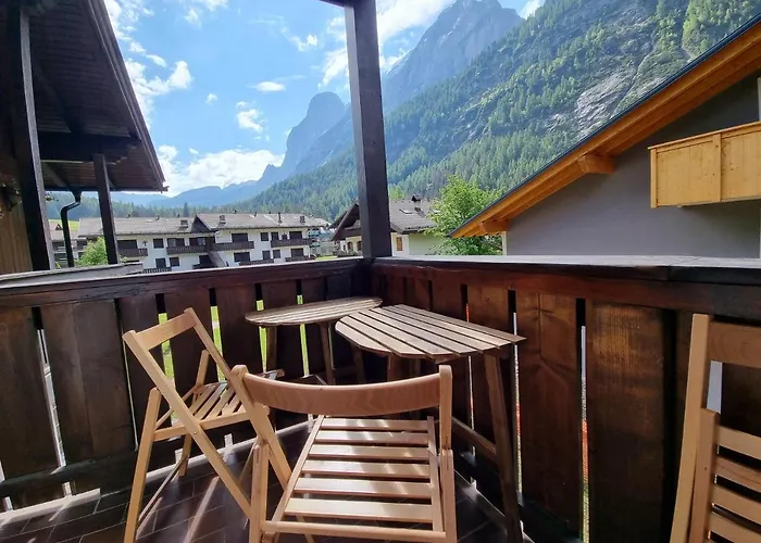 Lägenhet Arnica Canazei